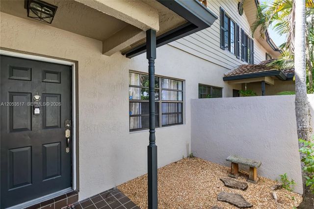 4 of 44 - 9153 Vineyard Lake Drive, Plantation, FL