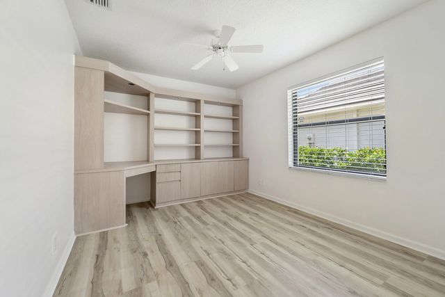 5 of 33 - 10430 Lexington Circle S, Boynton Beach, FL