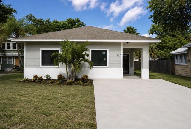 617 Texas Court, Fort Pierce