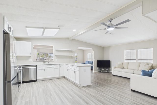 5 of 43 - 7831 Se Shenandoah Drive, Hobe Sound, FL