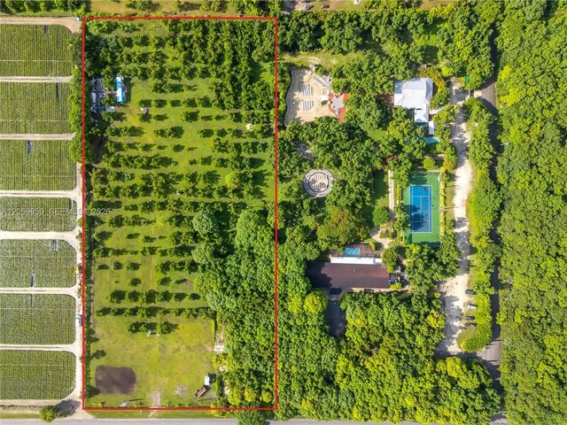 15300 Sw 216th,, Miami