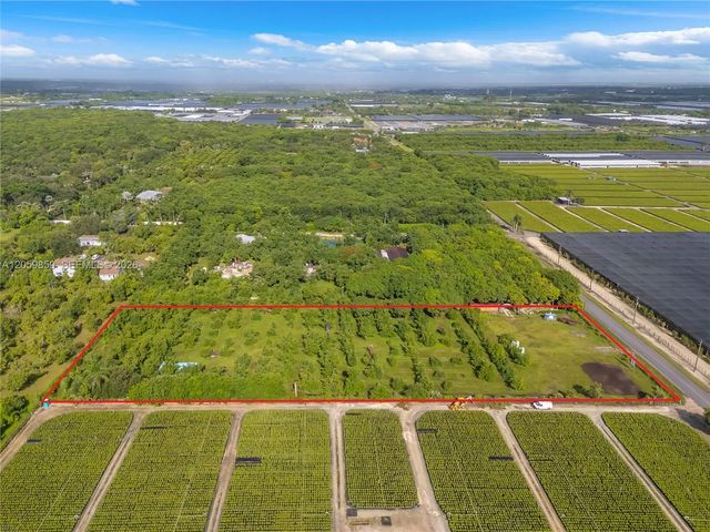 3 of 7 - 15300 Sw 216th,, Miami, FL