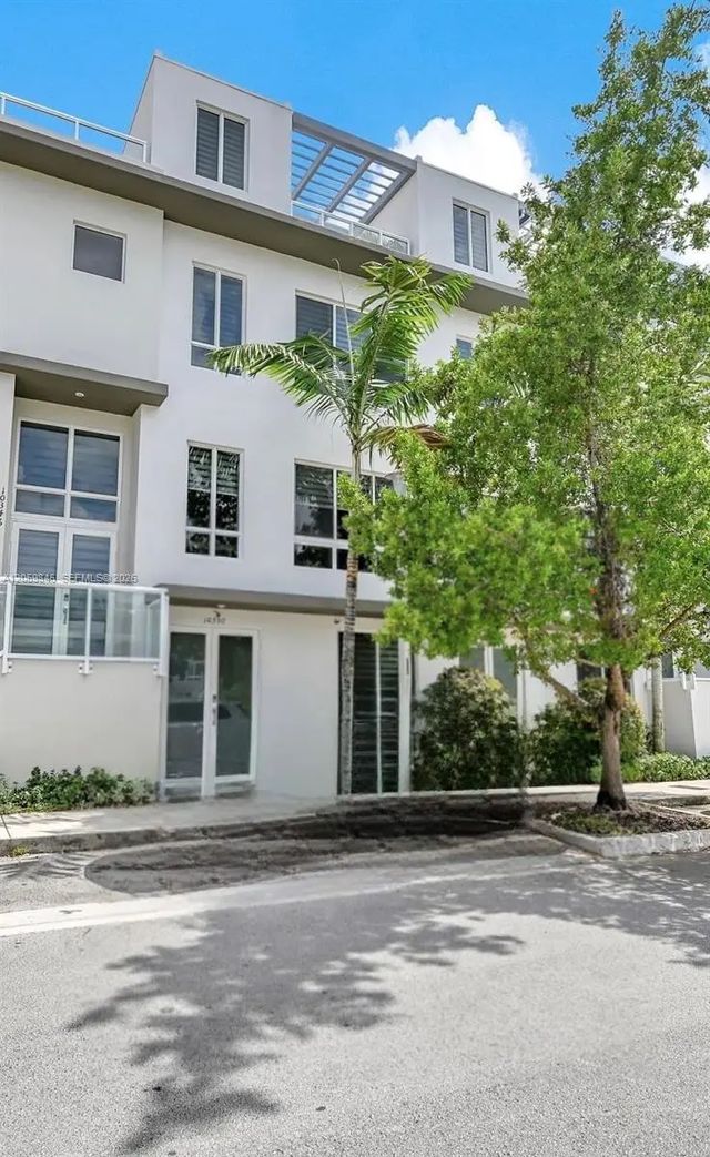 10350 Nw 64th Street, Doral