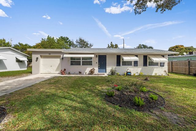 336 S Chillingworth Drive, West Palm Beach