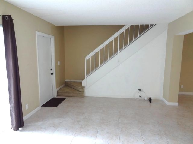 4 of 32 - 1705 Nw 80th Avenue #c, Margate, FL