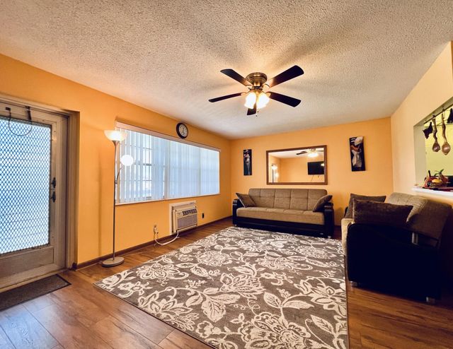 5 of 15 - 131 Camden F, West Palm Beach, FL
