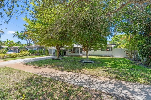 3 of 33 - 1912 Ne 21st Avenue, Fort Lauderdale, FL