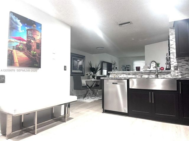 3 of 22 - 1543 Barcelona Way #5-30, Weston, FL