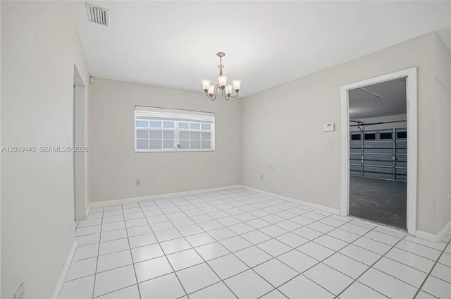 5 of 29 - 1605 N Bluebird Lane, Homestead, FL