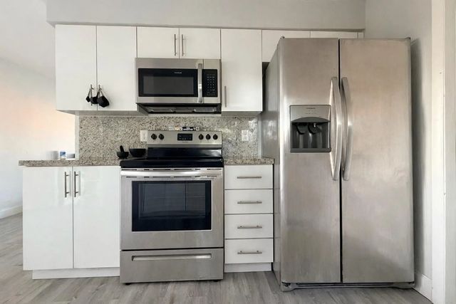 5 of 16 - 2950 Nw 20th Street, Fort Lauderdale, FL