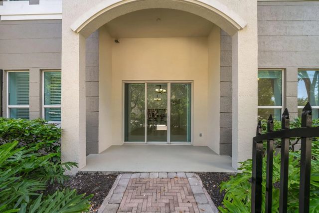 4 of 44 - 610 W Las Olas Boulevard #115n, Fort Lauderdale, FL