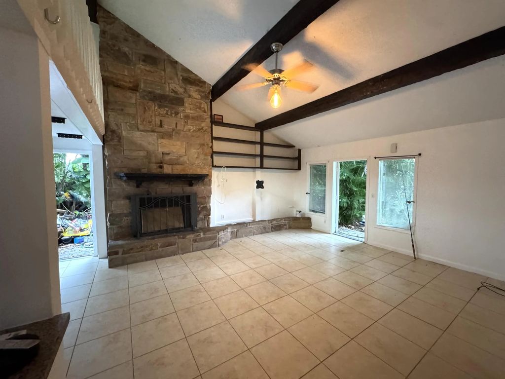 8975 Burma Road, West Palm Beach