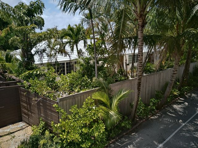 5 of 84 - 1929 S Ocean Drive, Fort Lauderdale, FL
