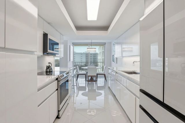 3210 S Ocean Boulevard #602, Highland Beach