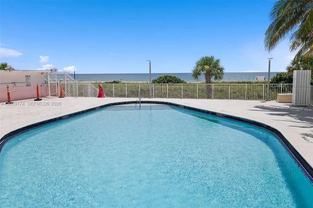 3 of 37 - 5825 Collins Avenue #12h, Miami Beach, FL