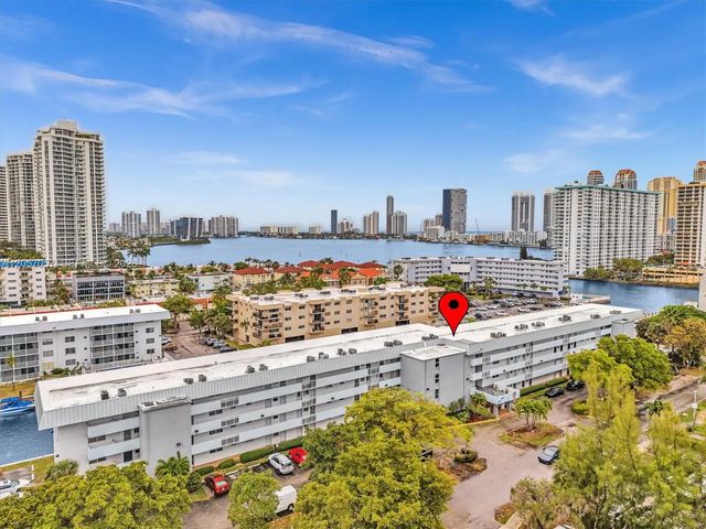 3600 Ne 170th Street #211, North Miami Beach