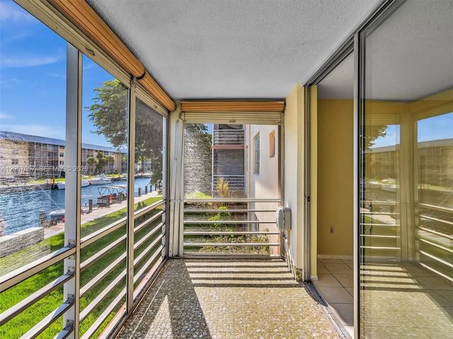4 of 34 - 3600 Ne 170th Street #211, North Miami Beach, FL