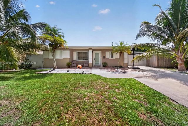 4 of 36 - 6404 Grant Court, Hollywood, FL