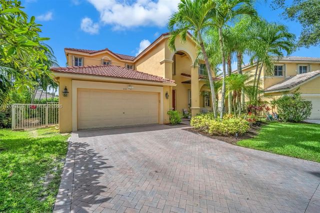4110 Laurel Ridge Circle, Weston