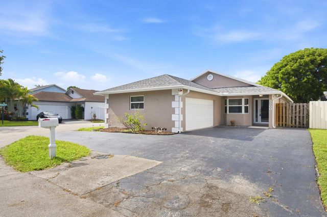 3 of 27 - 8300 Sw 41st Street, Davie, FL