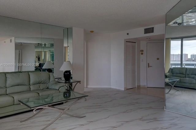 5 of 18 - 3600 Mystic Pointe Drive #613, Aventura, FL