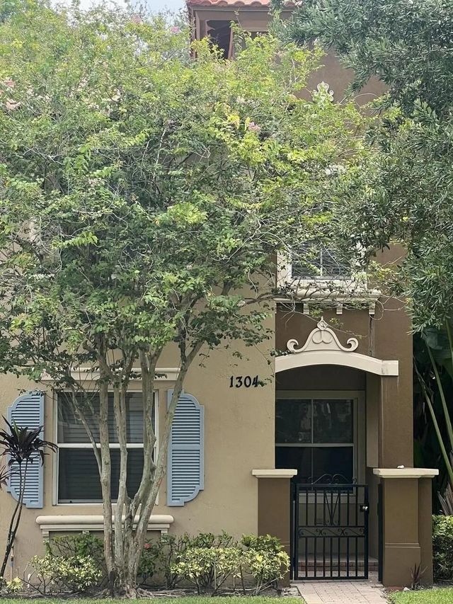 2920 Hidden Hills Road #1304, West Palm Beach
