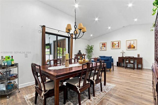 5 of 23 - 2083 Montpeliar, Weston, FL
