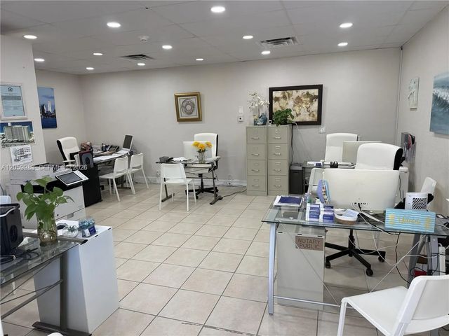 5005 Collins Avenue #c2, Miami Beach