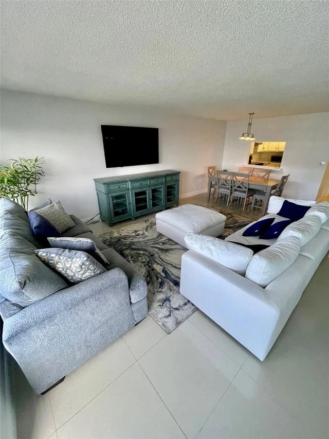 3 of 40 - 3500 Galt Ocean Drive #1714, Fort Lauderdale, FL