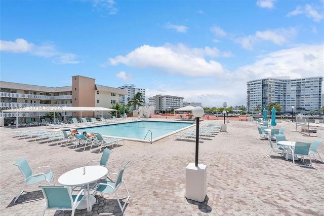 3 of 34 - 1865 S Ocean Drive #11j, Hallandale Beach, FL