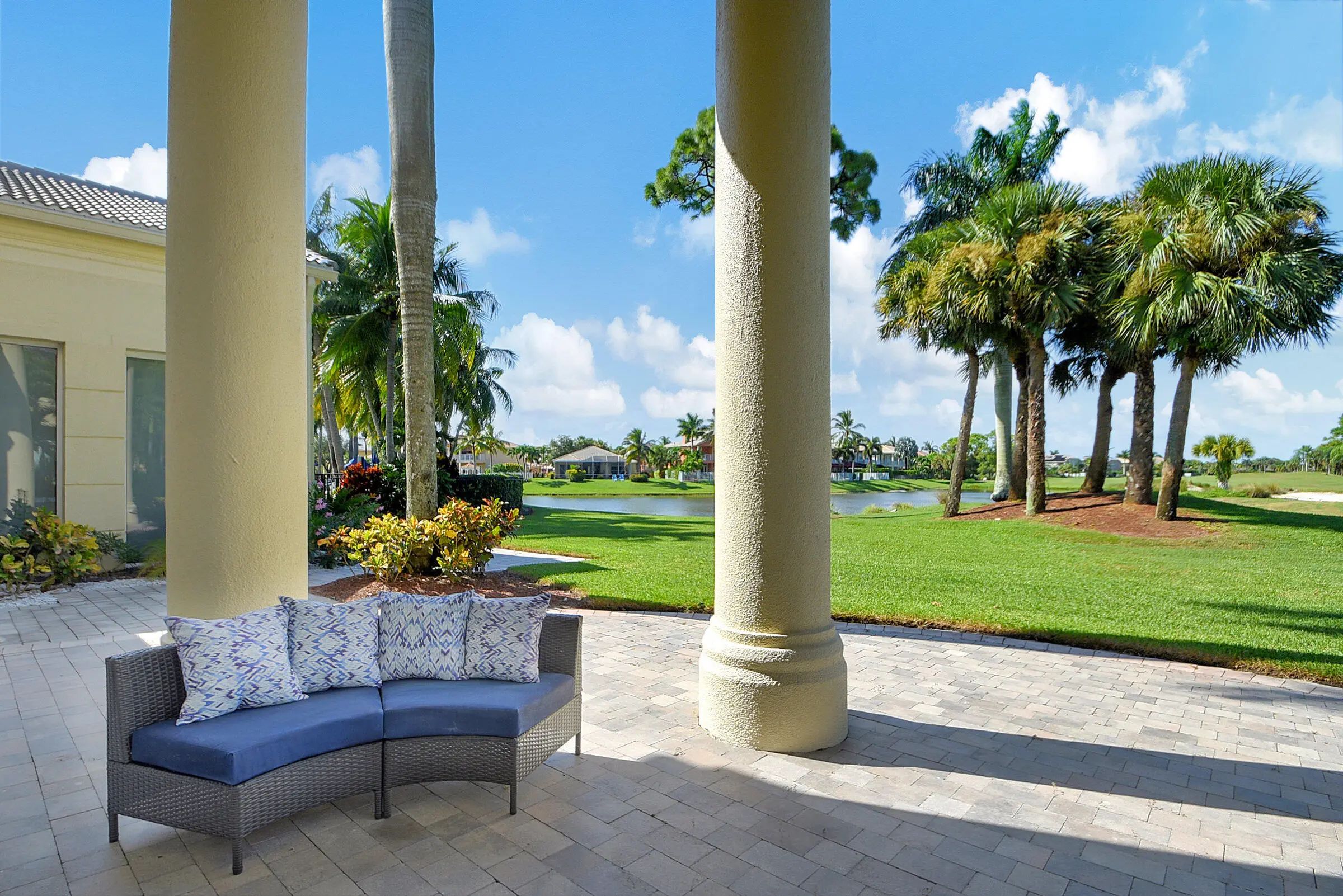 2279 Ridgewood Circle, Royal Palm Beach, FL, 33411