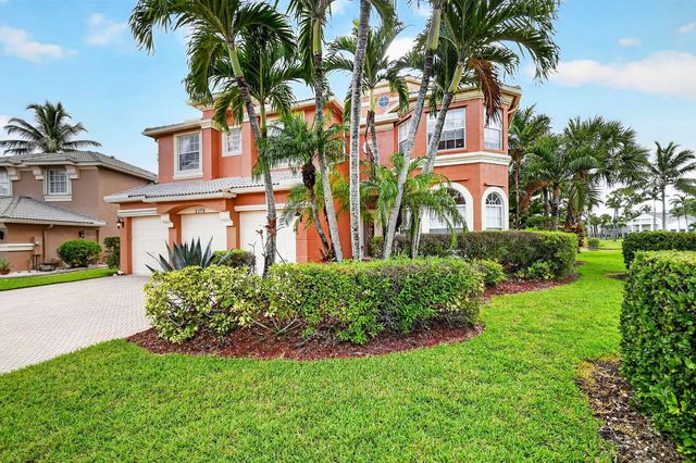 2 of 150 - 2279 Ridgewood Circle, Royal Palm Beach, FL