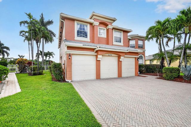 3 of 150 - 2279 Ridgewood Circle, Royal Palm Beach, FL