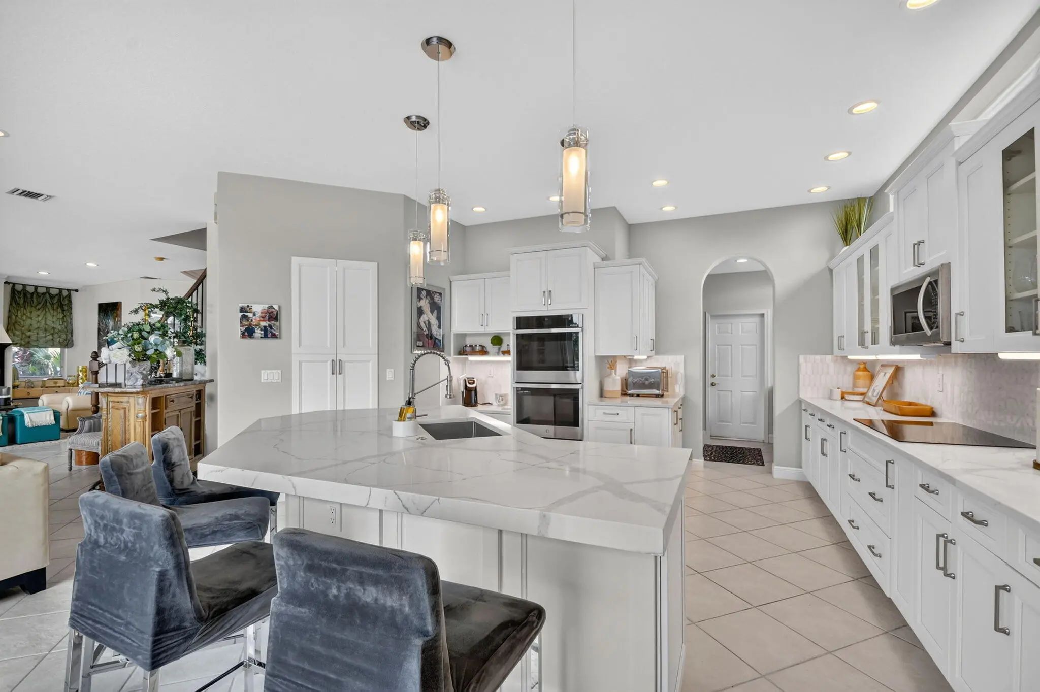 2279 Ridgewood Circle, Royal Palm Beach, FL, 33411