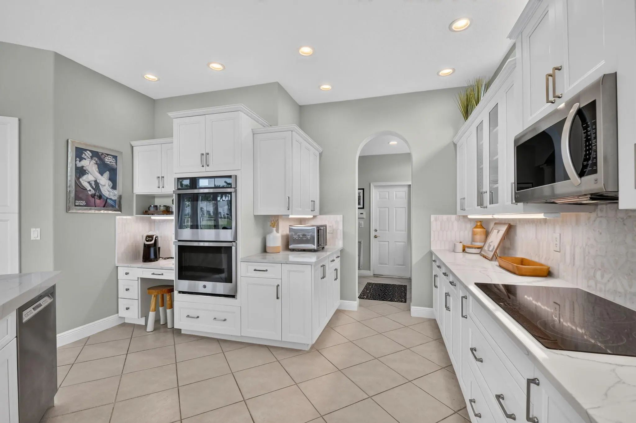 2279 Ridgewood Circle, Royal Palm Beach, FL, 33411