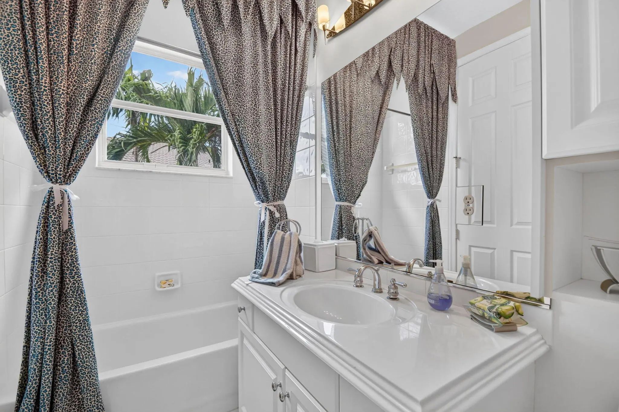 2279 Ridgewood Circle, Royal Palm Beach, FL, 33411
