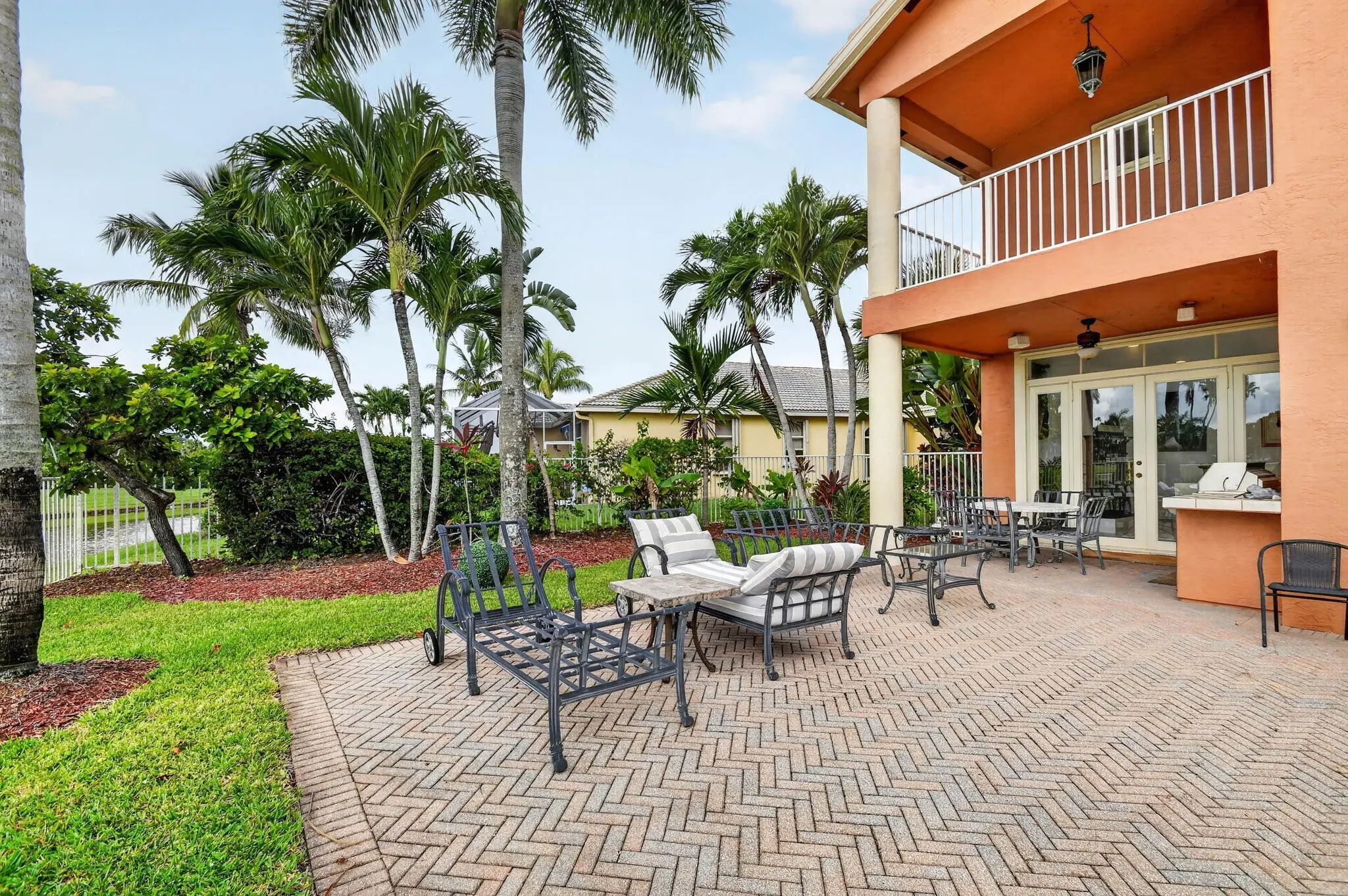 2279 Ridgewood Circle, Royal Palm Beach, FL, 33411