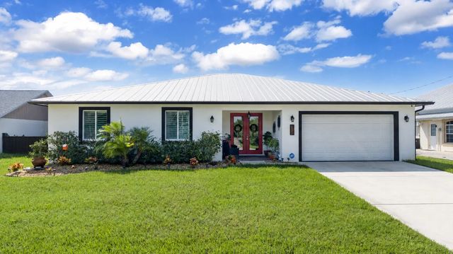 3 of 47 - 314 Ne Surfside Avenue, Port St. Lucie, FL