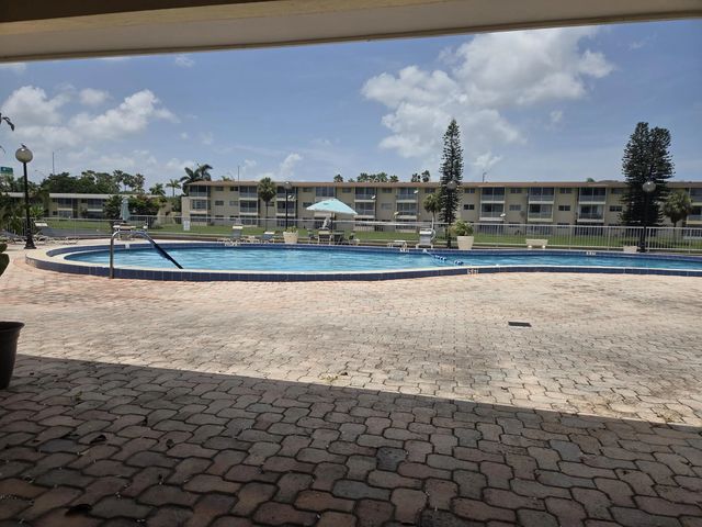 2 of 12 - 2820 Ne 201st Terrace #f106, Aventura, FL