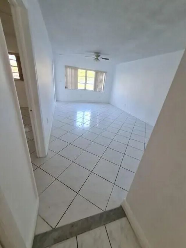 5 of 12 - 2820 Ne 201st Terrace #f106, Aventura, FL