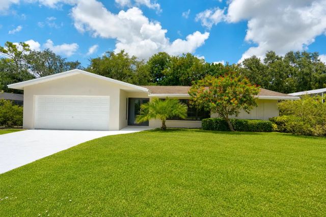 7715 Saint Andrews Road, Lake Worth