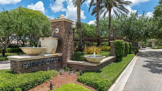 6272 Nw 108th Way, Parkland