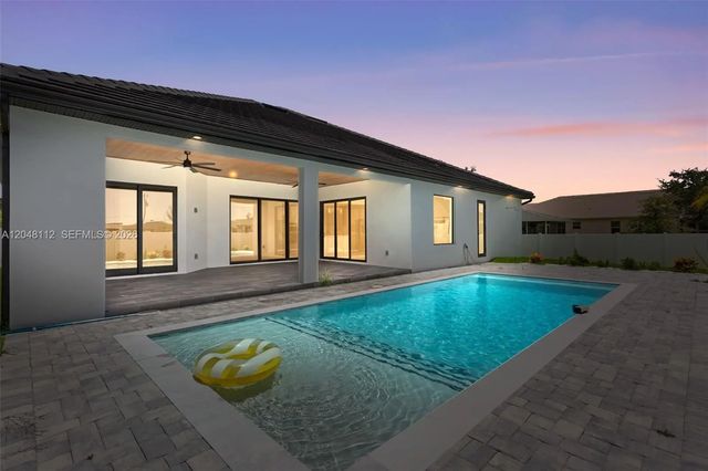 3 of 47 - 10 Sw 33rd Avenue, , FL