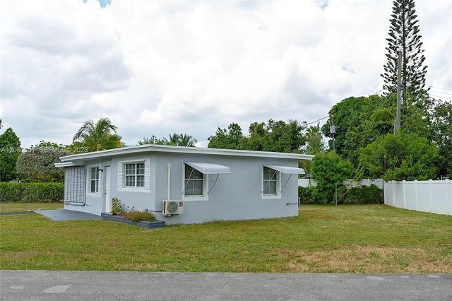 5 of 40 - 6103 Monroe Street, Hollywood, FL