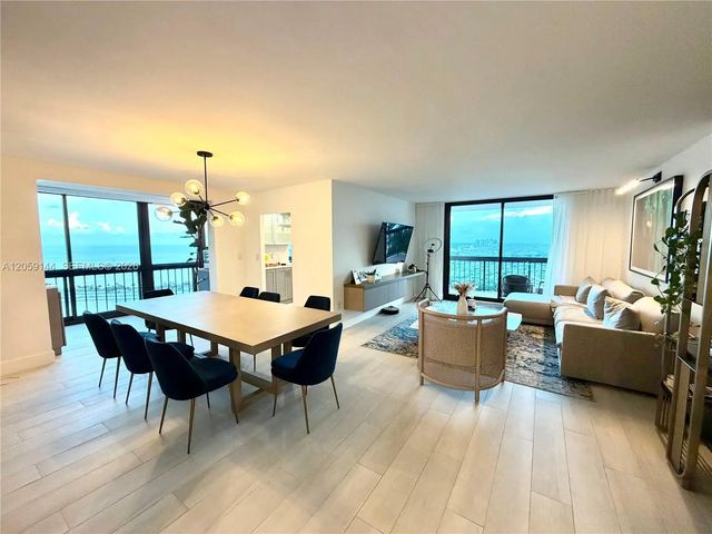2333 Brickell Avenue #2512, Miami
