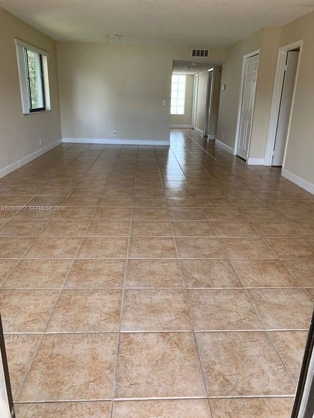 5 of 9 - 16581 Blatt Boulevard #206, Weston, FL