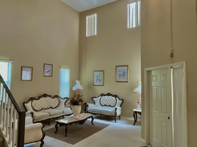 2 of 8 - 1292 Stonehaven Estates Drive, West Palm Beach, FL
