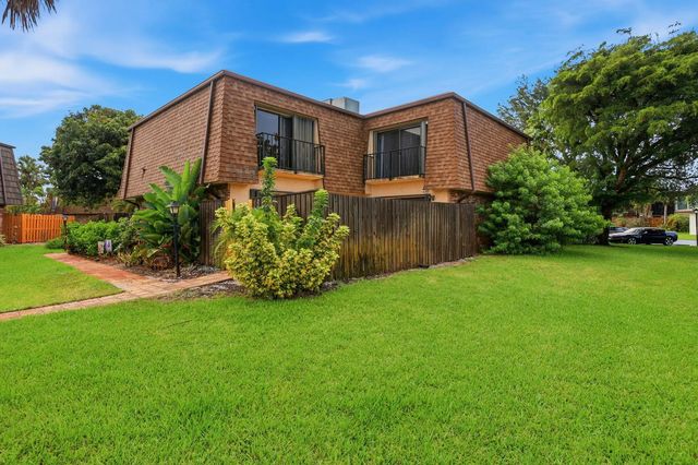 2625 Se 5th Circle, Boynton Beach