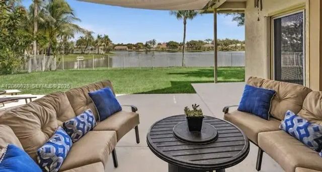 16247 Erie Place, Davie
