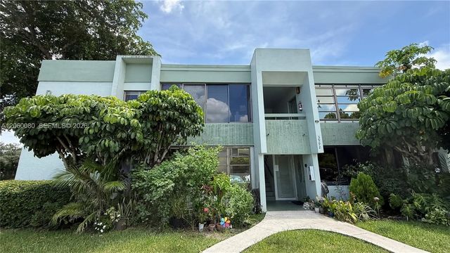 3992 N Pine Island Road #2a, Sunrise